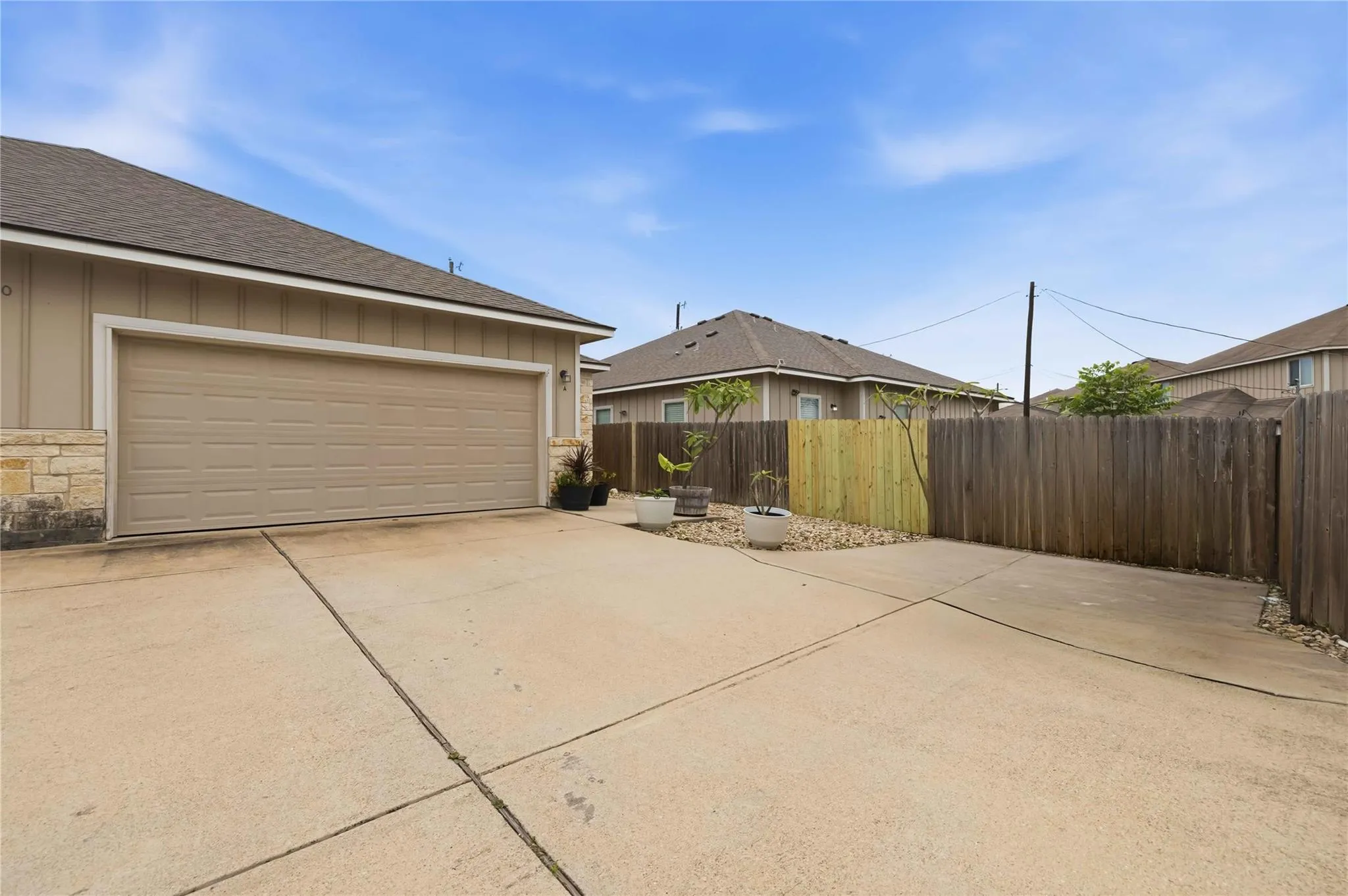 Photo of 400 CARL SHIPP DR, Liberty Hill, TX, 78642