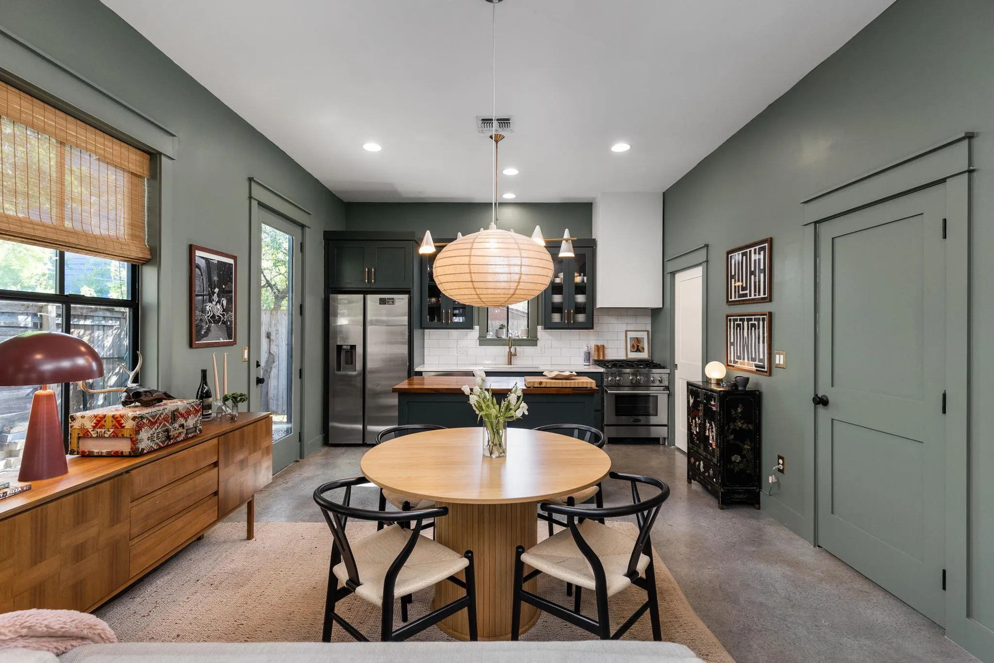 Photo 5 of 903 MANSELL AVE #B