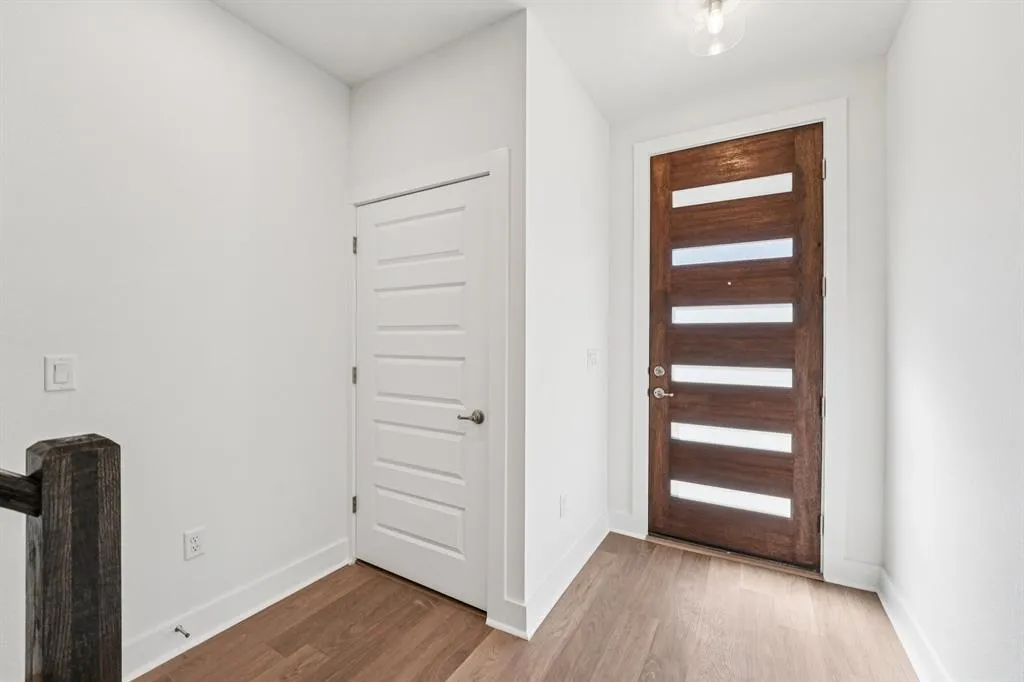 Photo 5 of 200 W 56TH ST #8104