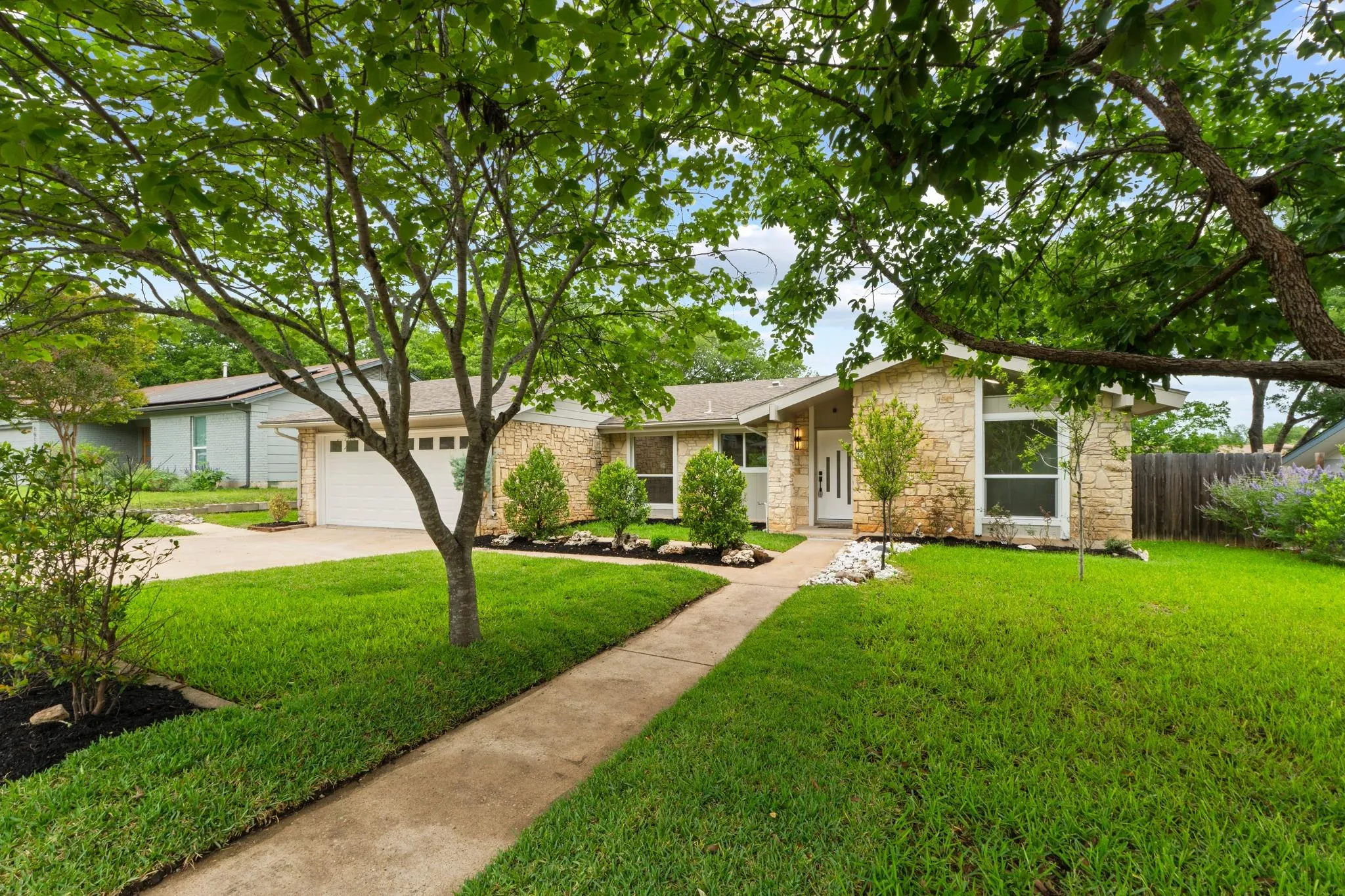 Photo of 1608 SPRINGER LN, Austin, TX, 78758