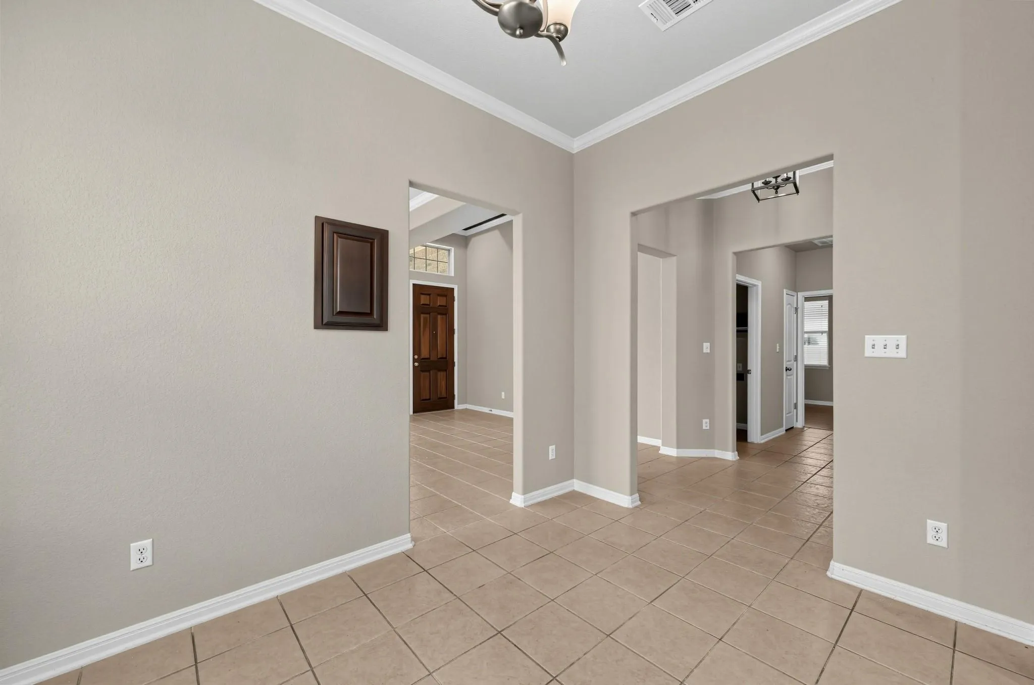 Photo 5 of 2712 ENZA CT