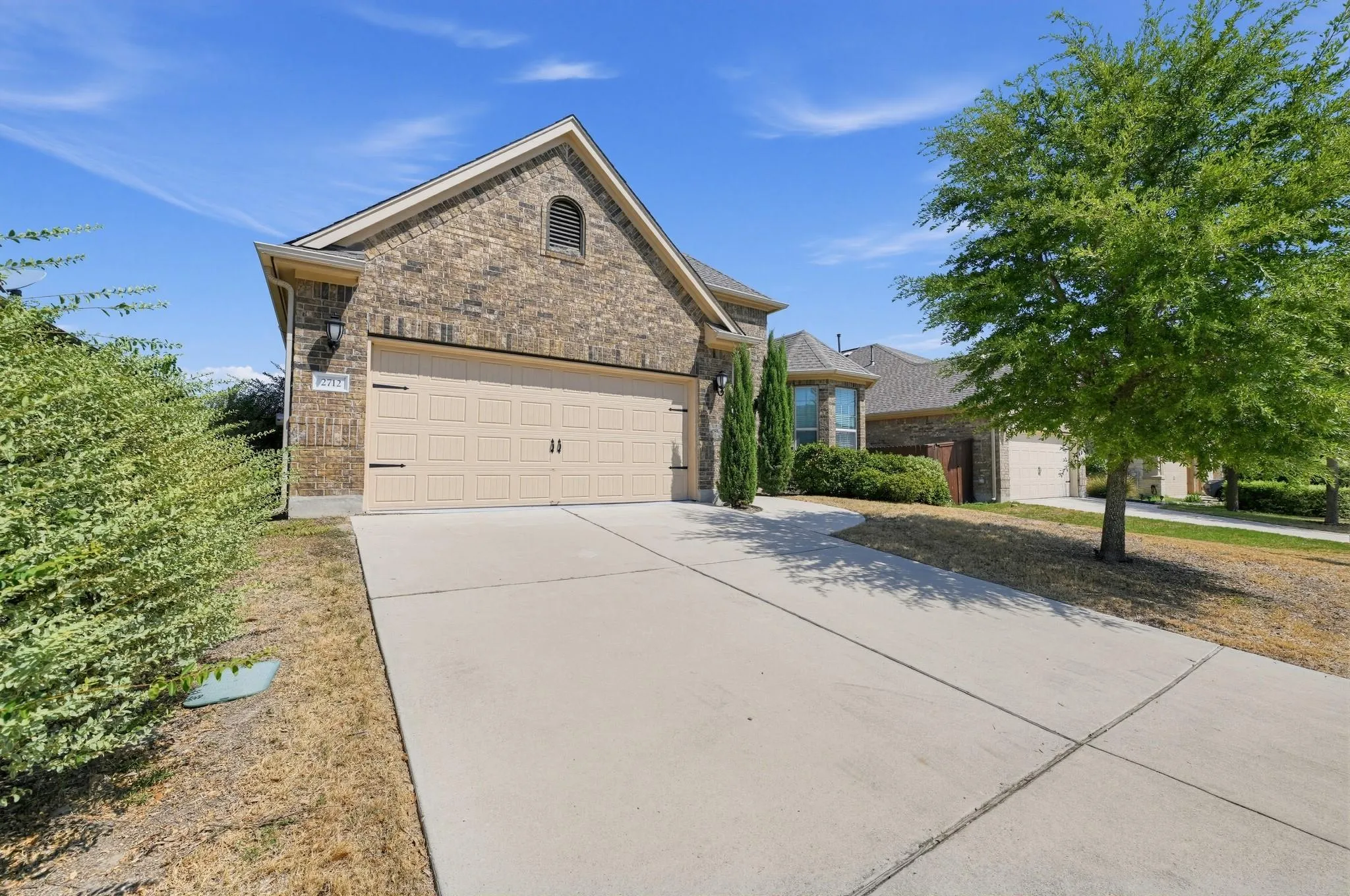 Photo 2 of 2712 ENZA CT