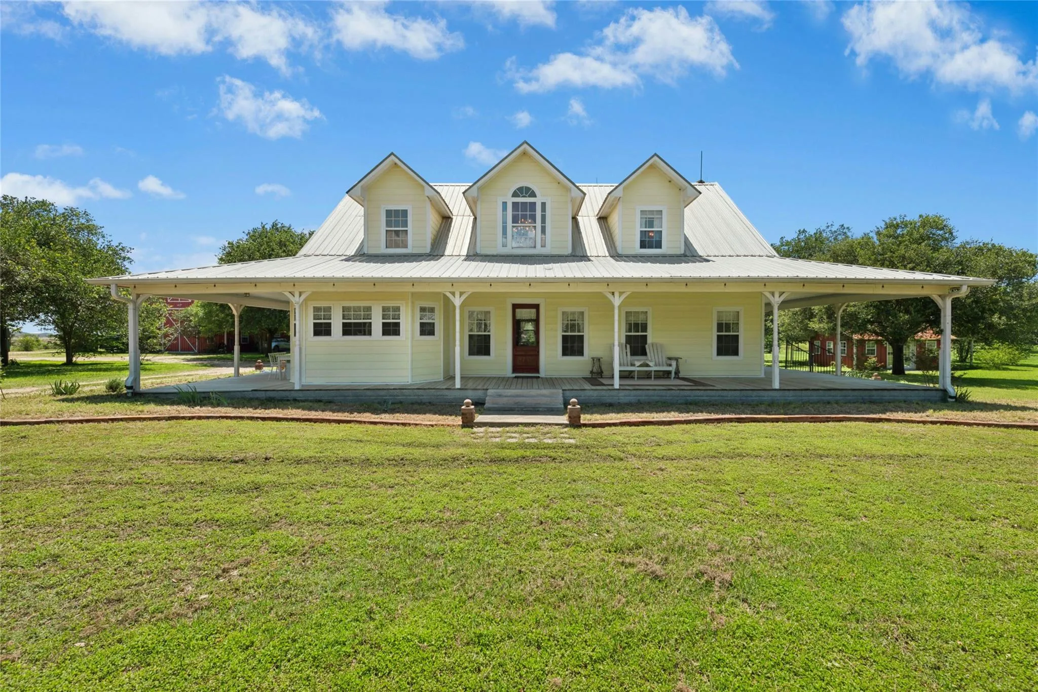 Photo of 1610 COUNTY ROAD 463, Elgin, TX, 78621