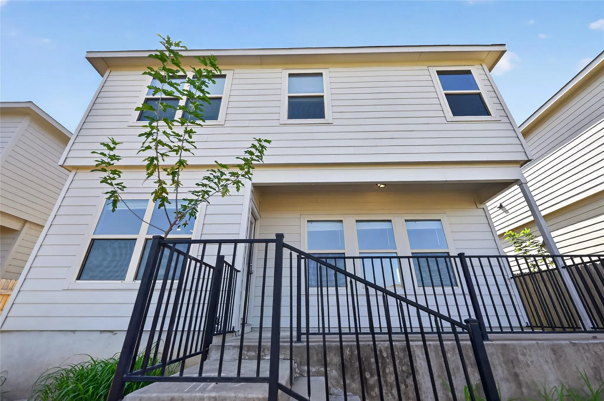 Photo 2 of 456 MAJOR LEE LN #17H