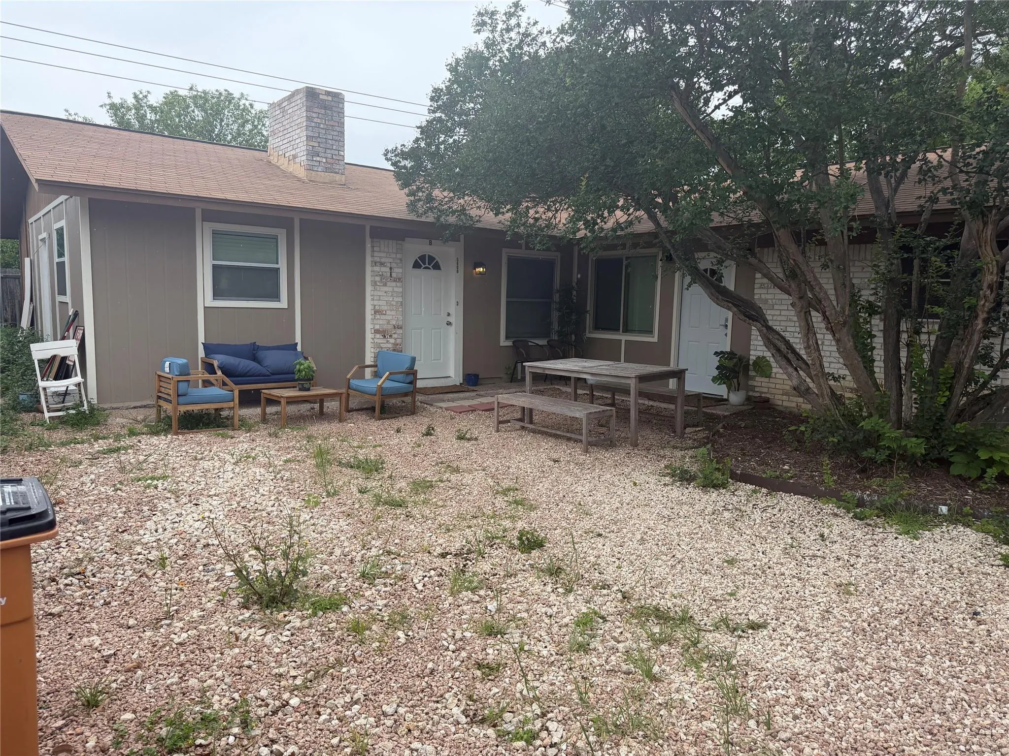 Photo 2 of 5600 PONCIANA DR