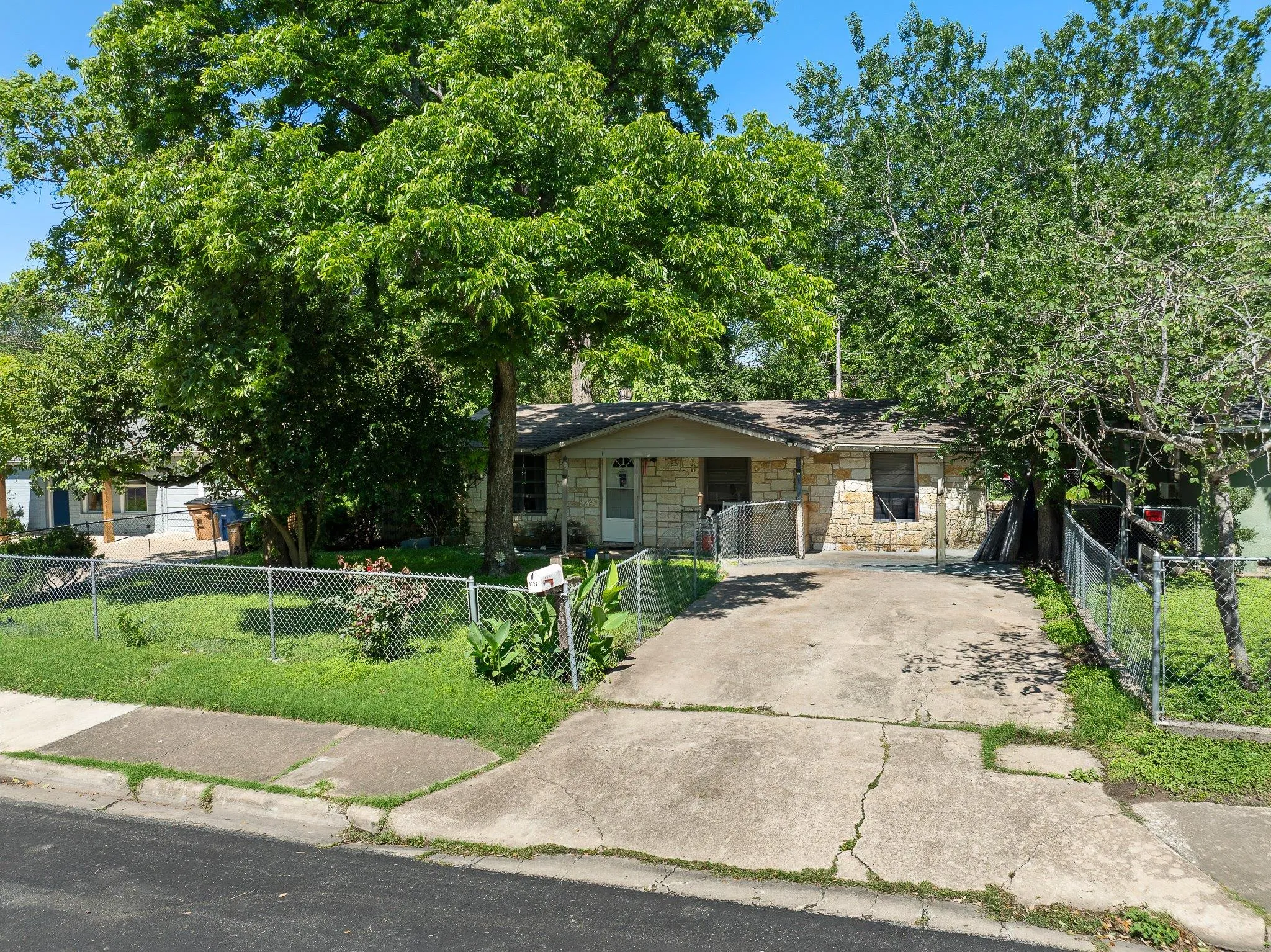 Photo of 1122 SPUR #D ST #D, Austin, TX, 78721