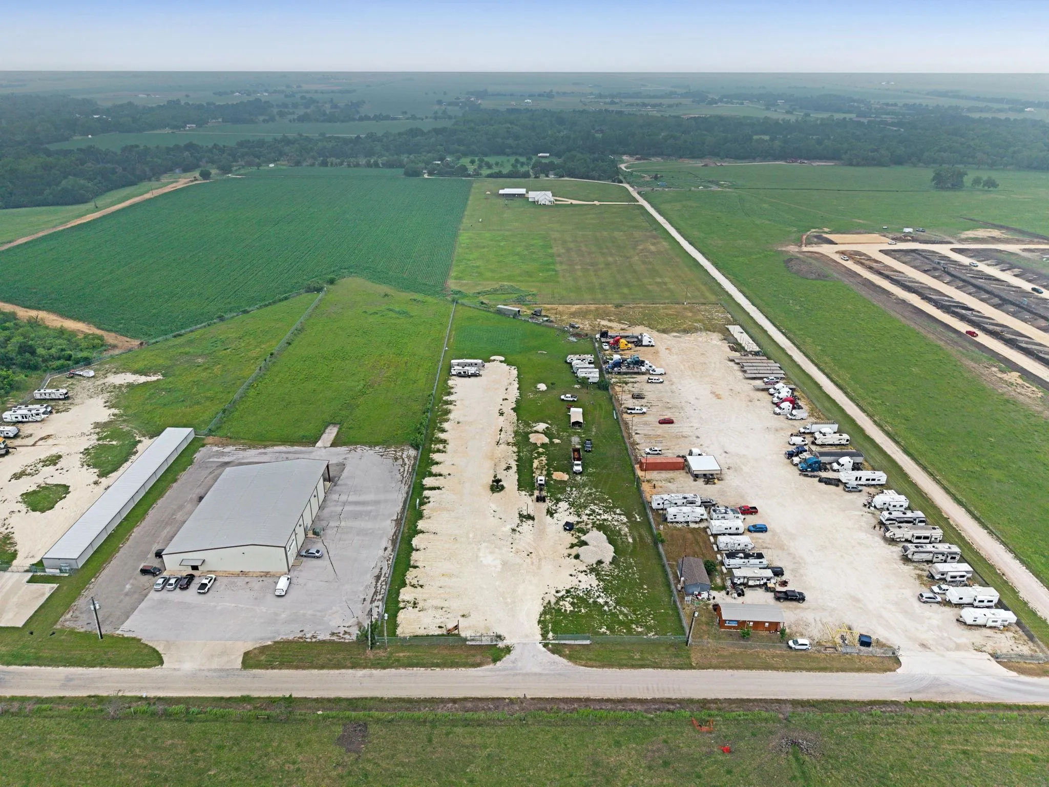 Photo 5 of 2733 COUNTY ROAD 374 RD