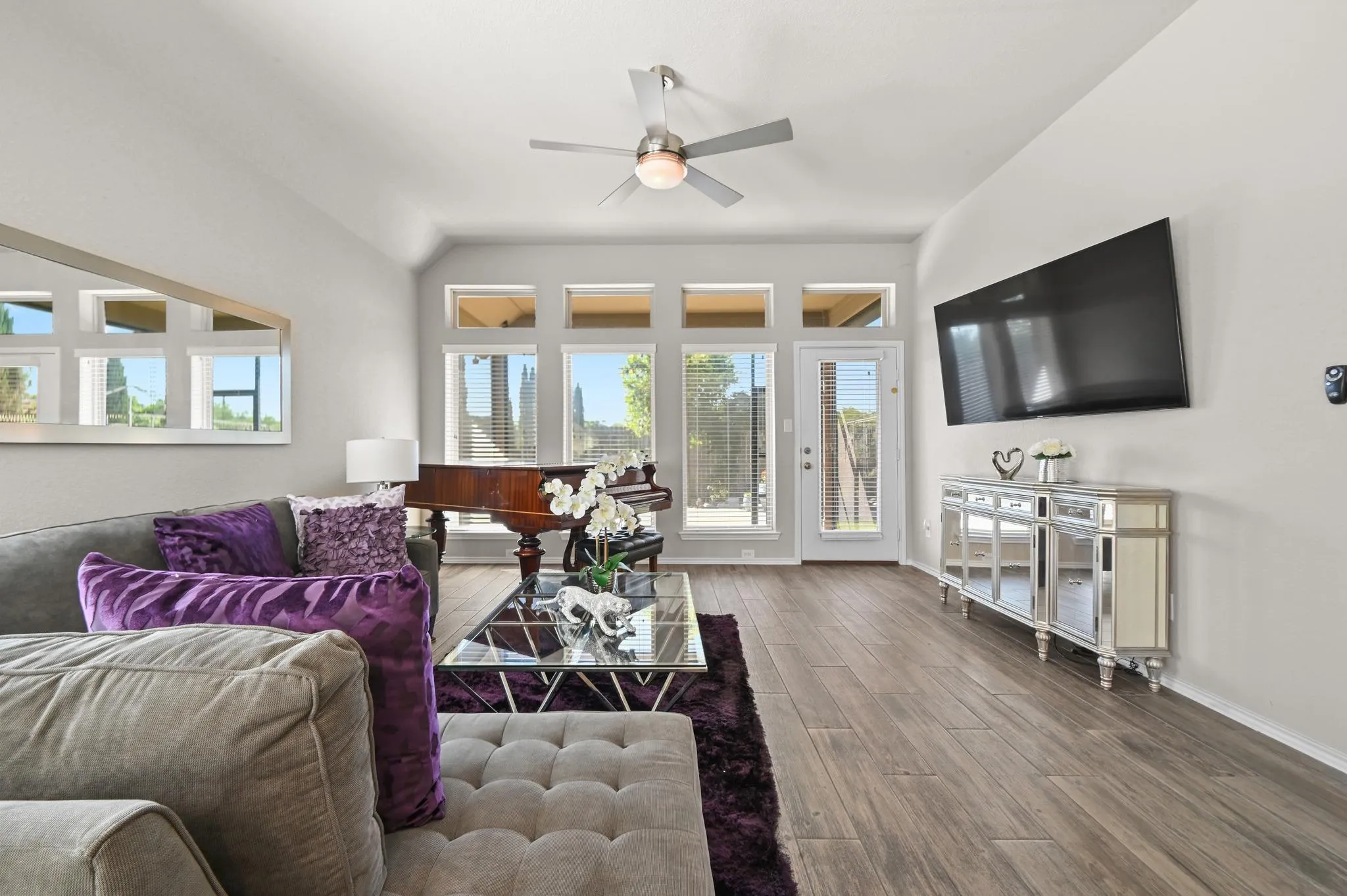Photo of 373 LACEY OAK LOOP, San Marcos, TX, 78666