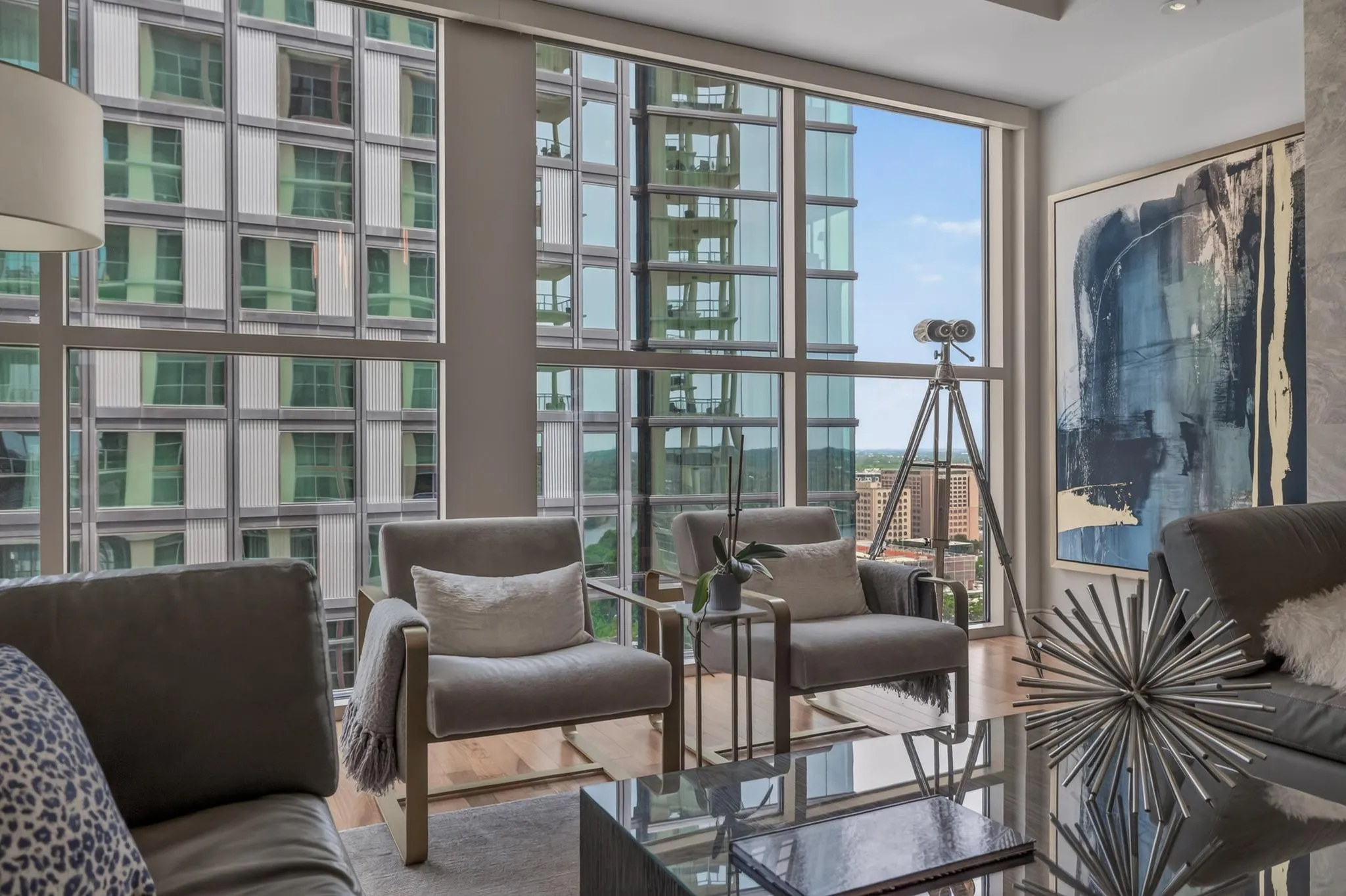 Photo 5 of 98 SAN JACINTO BLVD #2103