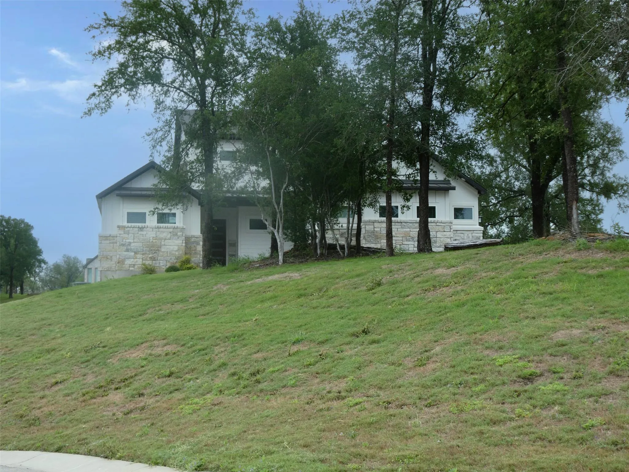 Photo of 116 MERLIN CT, Cedar Creek, TX, 78612
