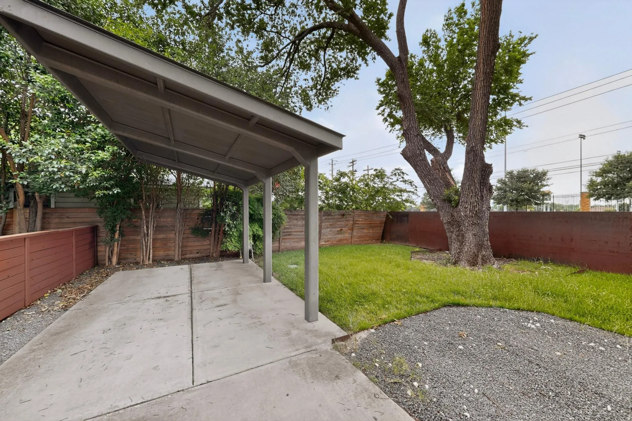 Photo 3 of 400 W 51ST ST #A