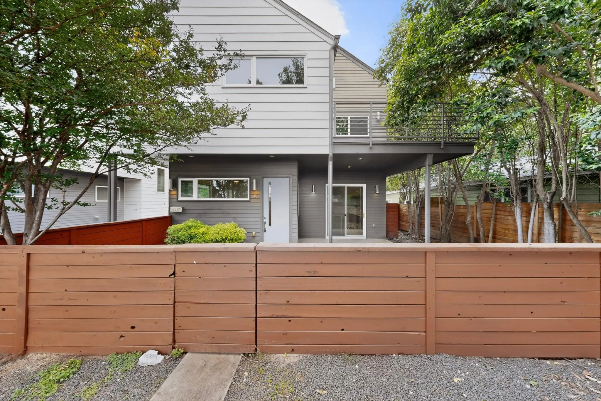 Photo 4 of 400 W 51ST ST #A