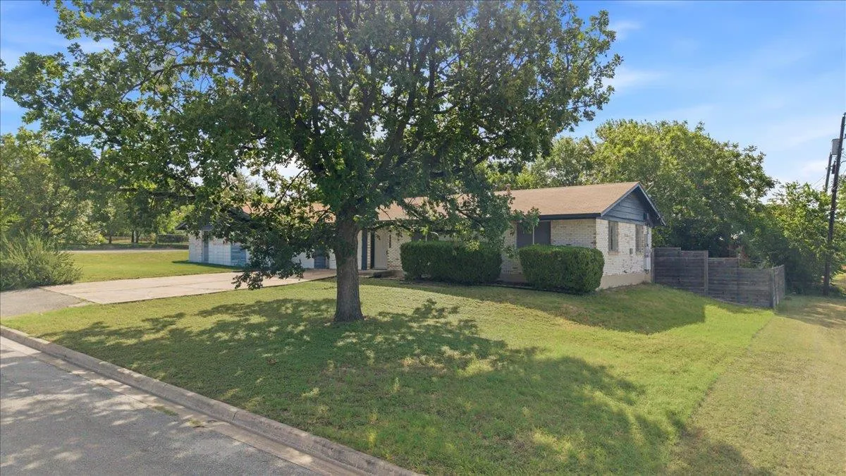 Photo of 207 W NOTON ST, Pflugerville, TX, 78660