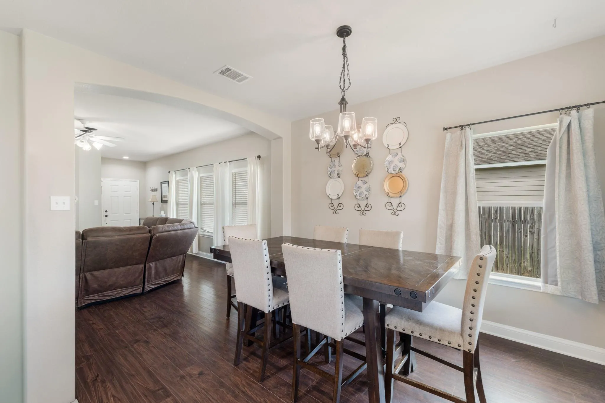 Photo 5 of 1015 HONDO LN