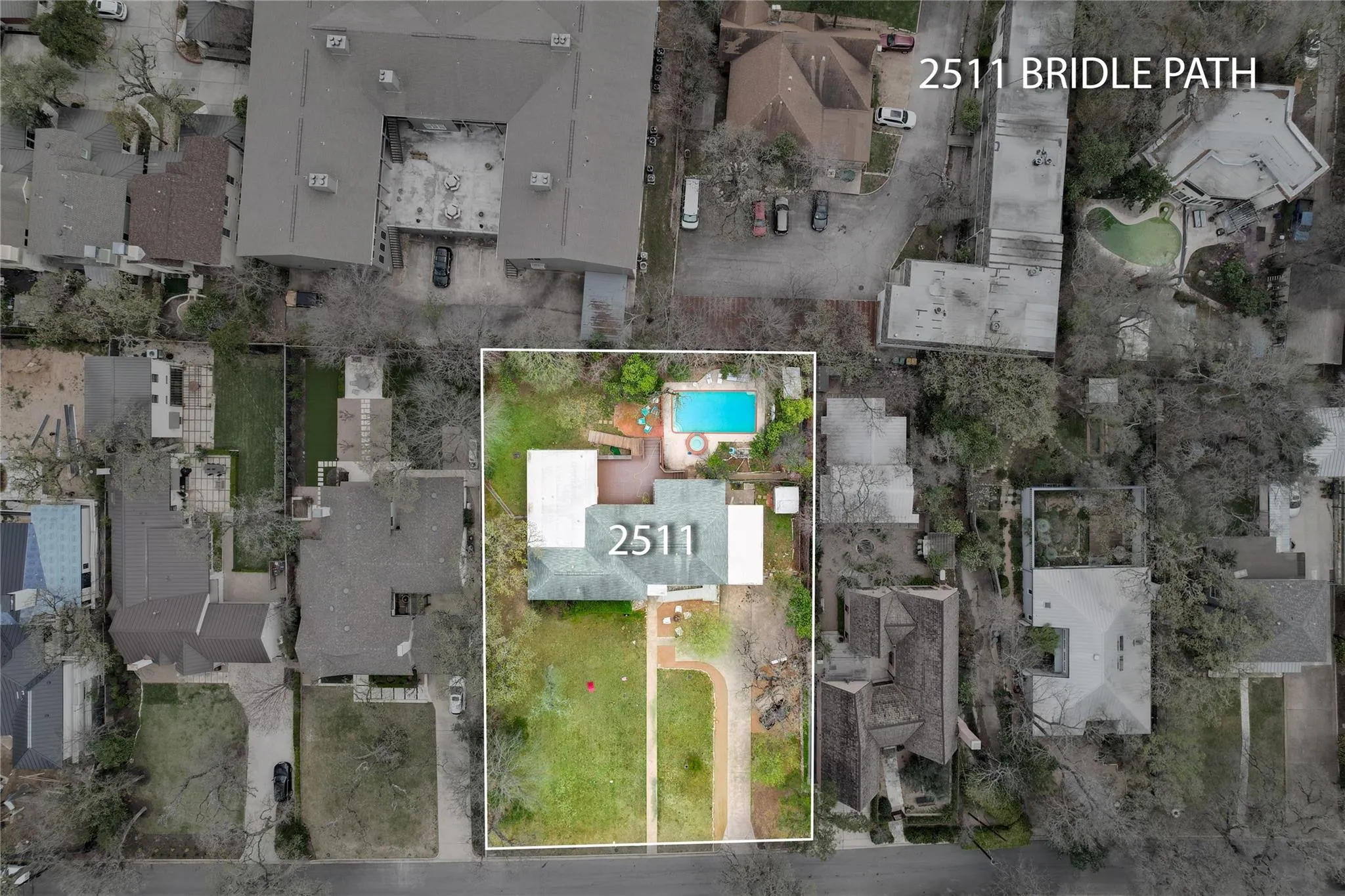 Photo 2 of 2511 BRIDLE PATH
