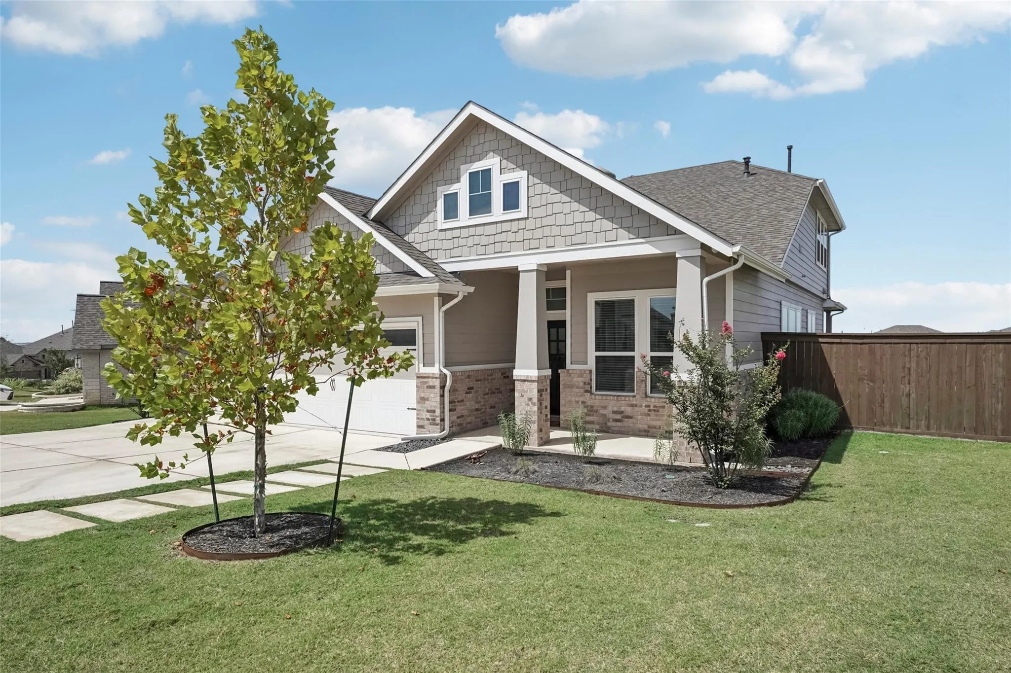 Photo 4 of 1108 SWEETSPIRE ST