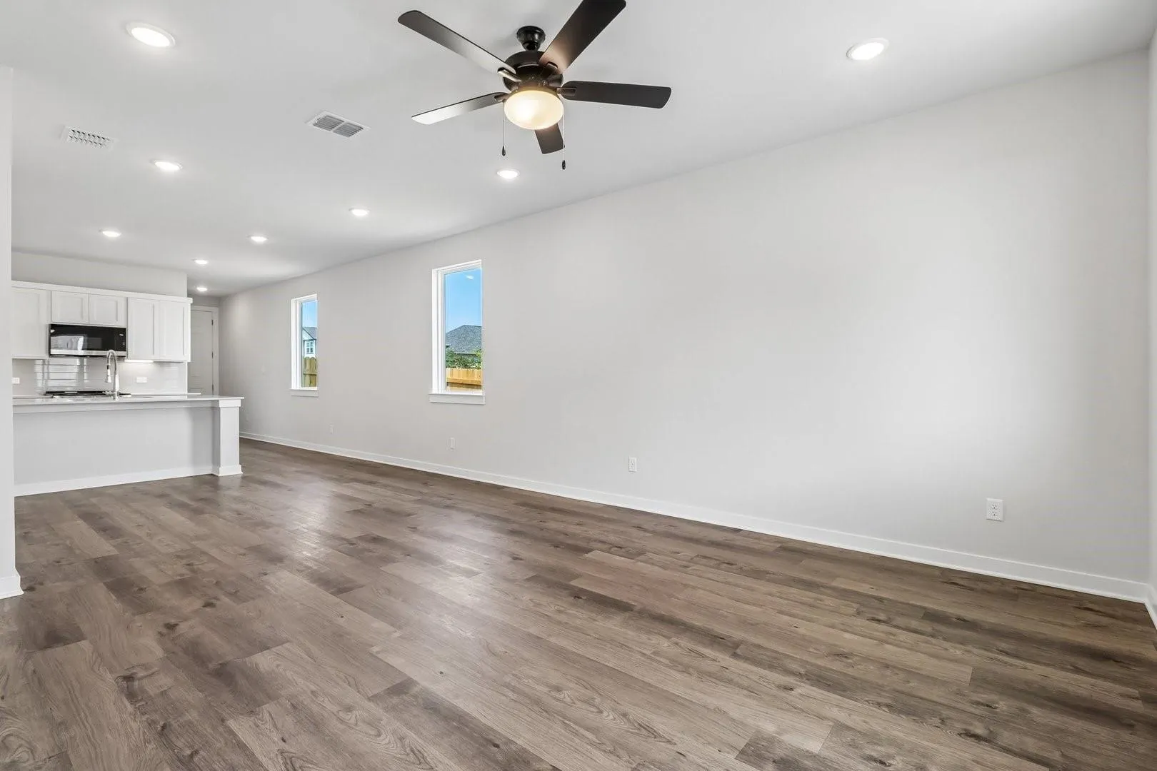 Photo 5 of 1201 LAVENDER WAY