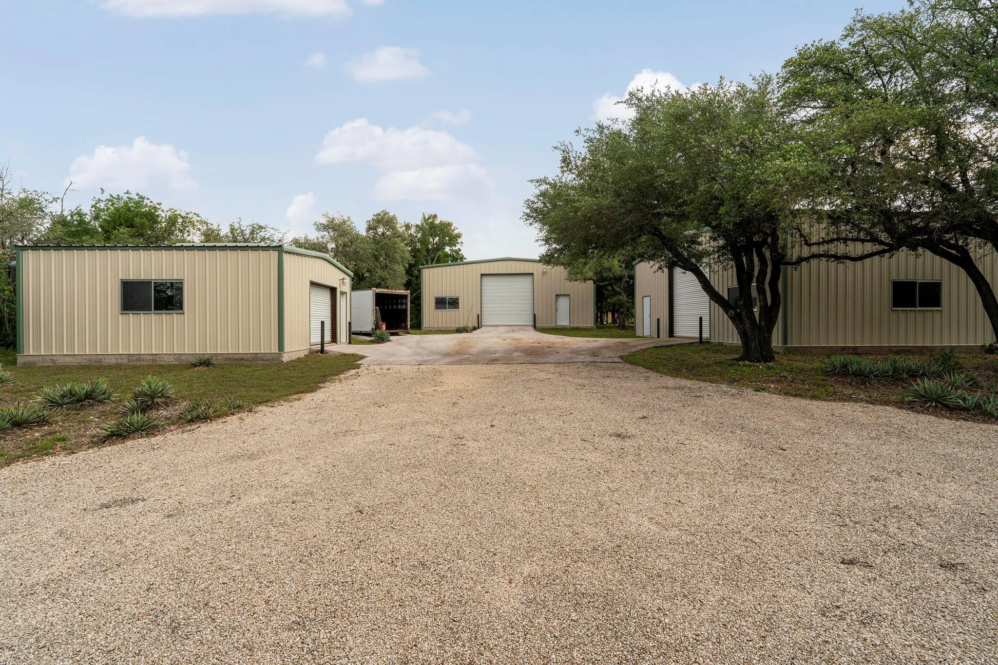 Photo of 618 COUNTY ROAD 156, Granger, TX, 76530