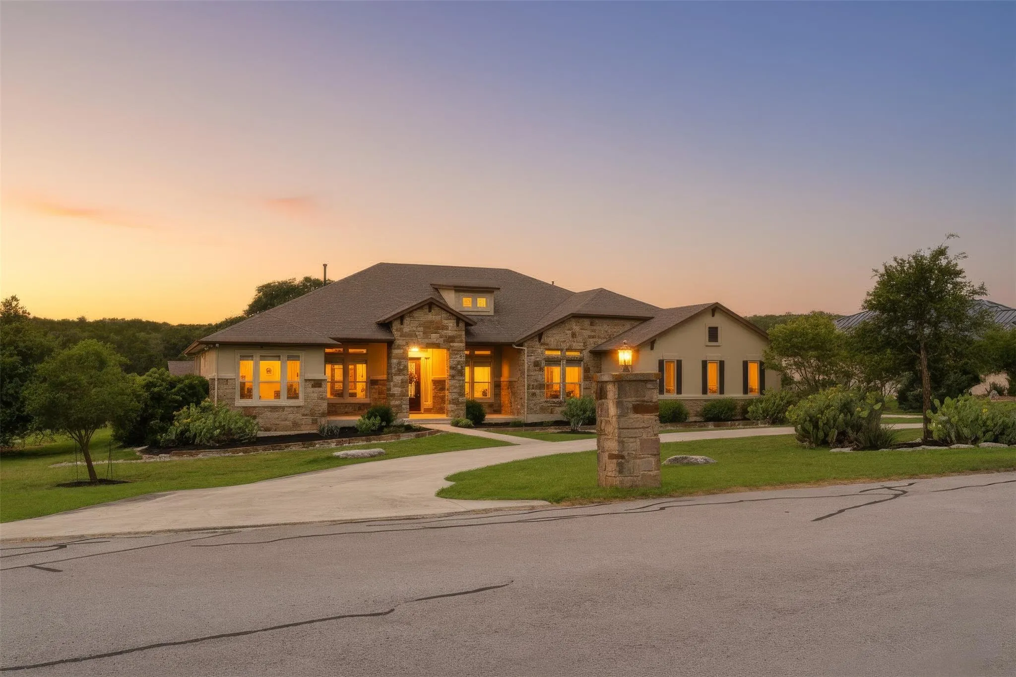 Photo of 119 HIDDEN CANYON CV, Driftwood, TX, 78619