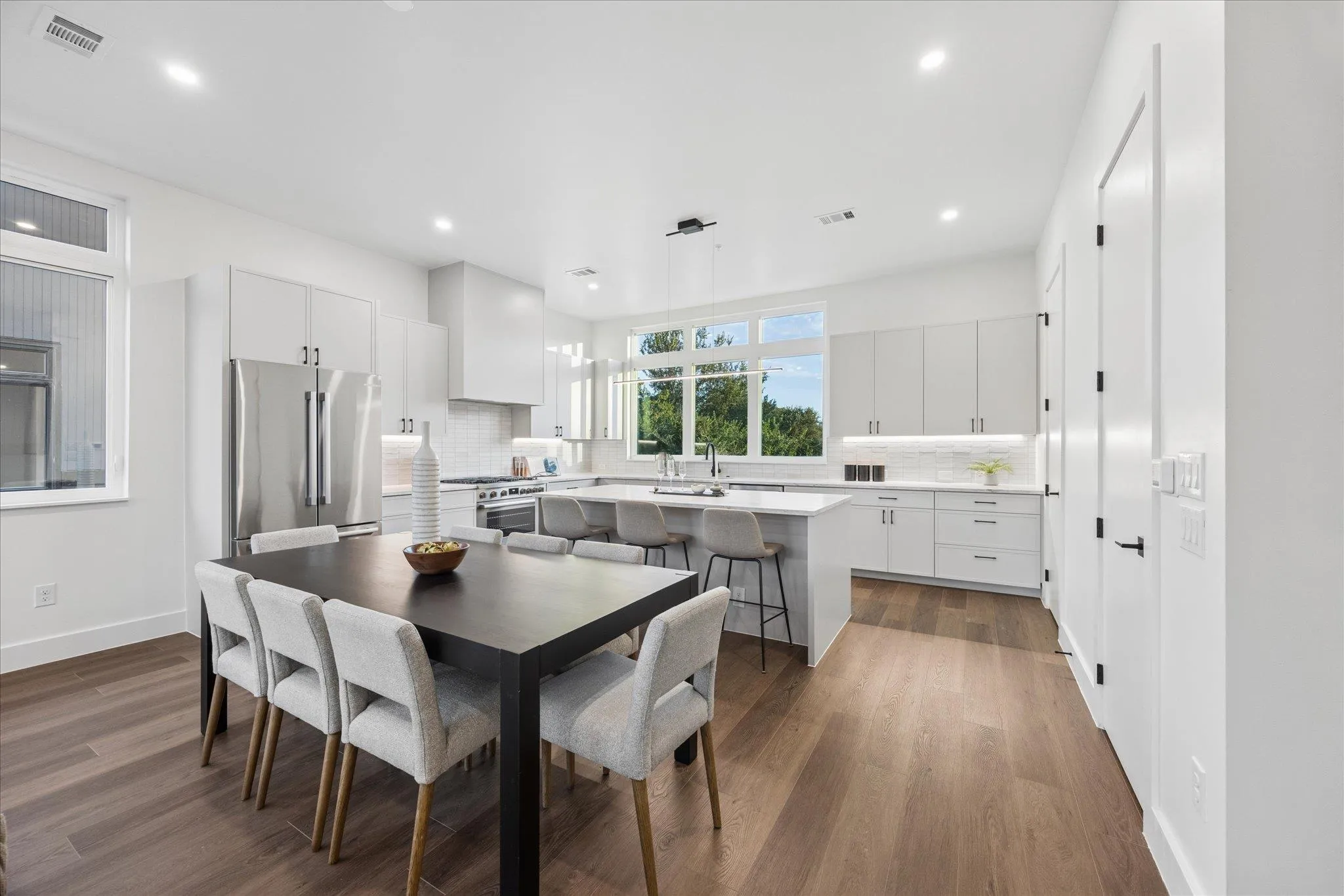 Photo 5 of 4101 MENCHACA RD #205