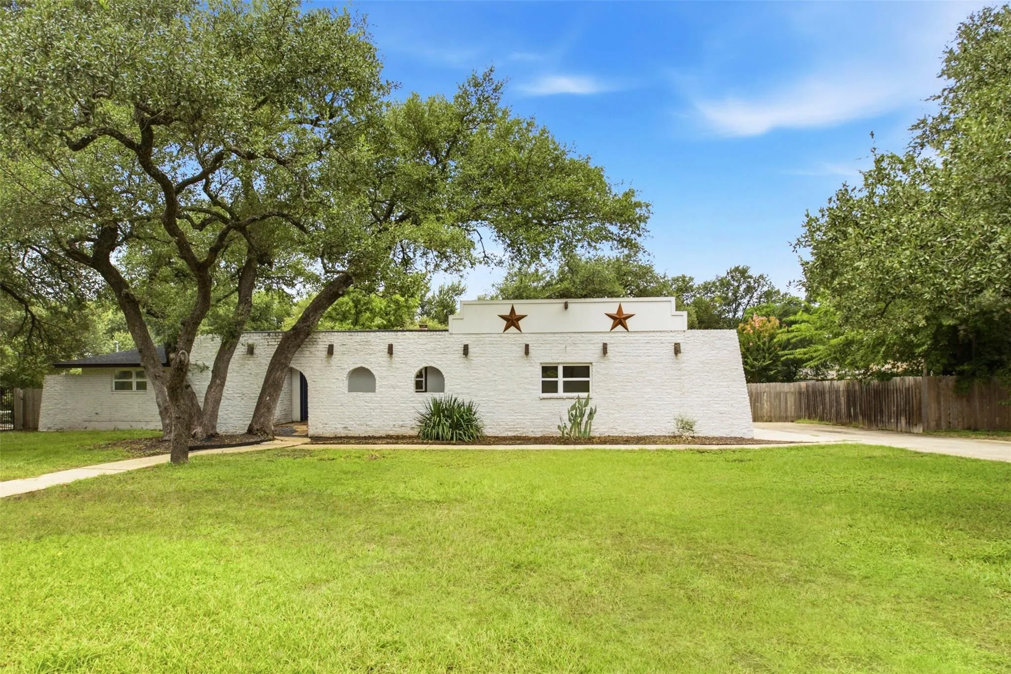 Photo of 13204 FAWN VALLEY DR, Cedar Park, TX, 78613