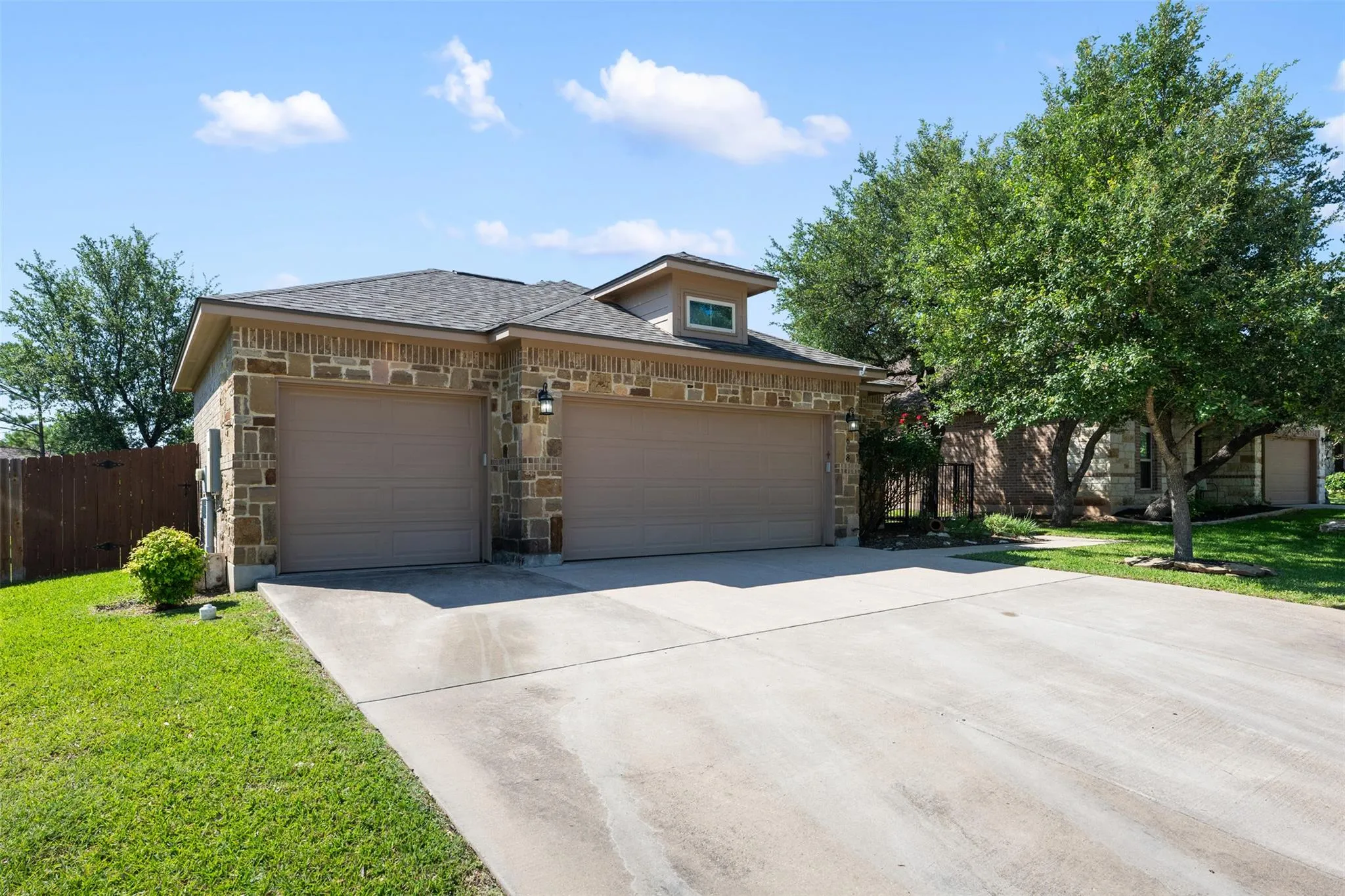 Photo of 608 ALGERITA DR, Georgetown, TX, 78628