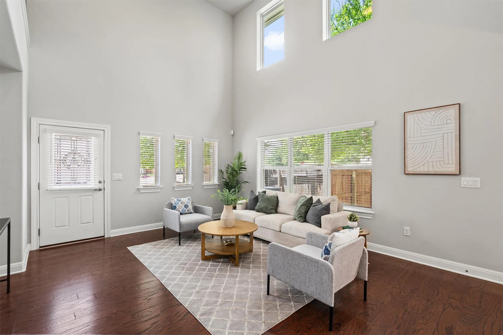 Photo 4 of 12900 MICHELANGELO ST #401