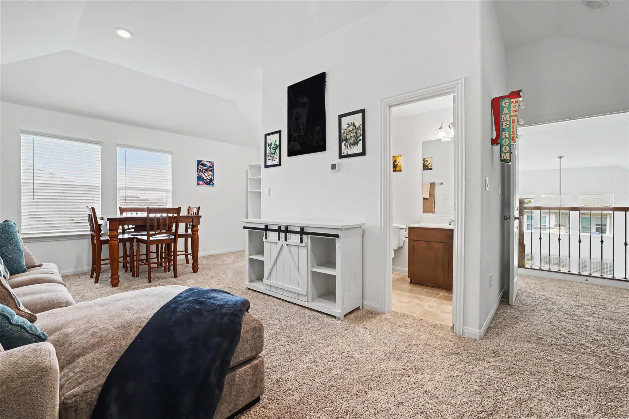 Photo 4 of 114 FORTUNA CT