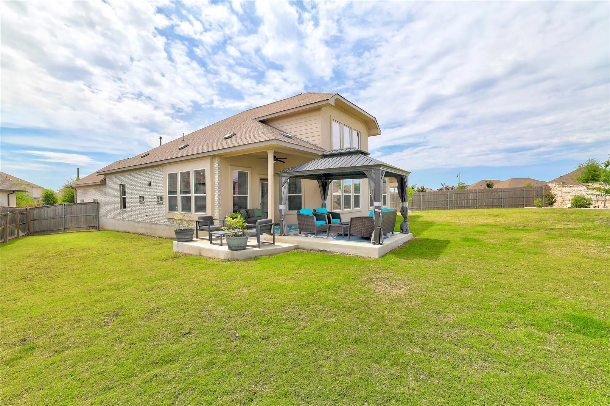 Photo 5 of 114 FORTUNA CT