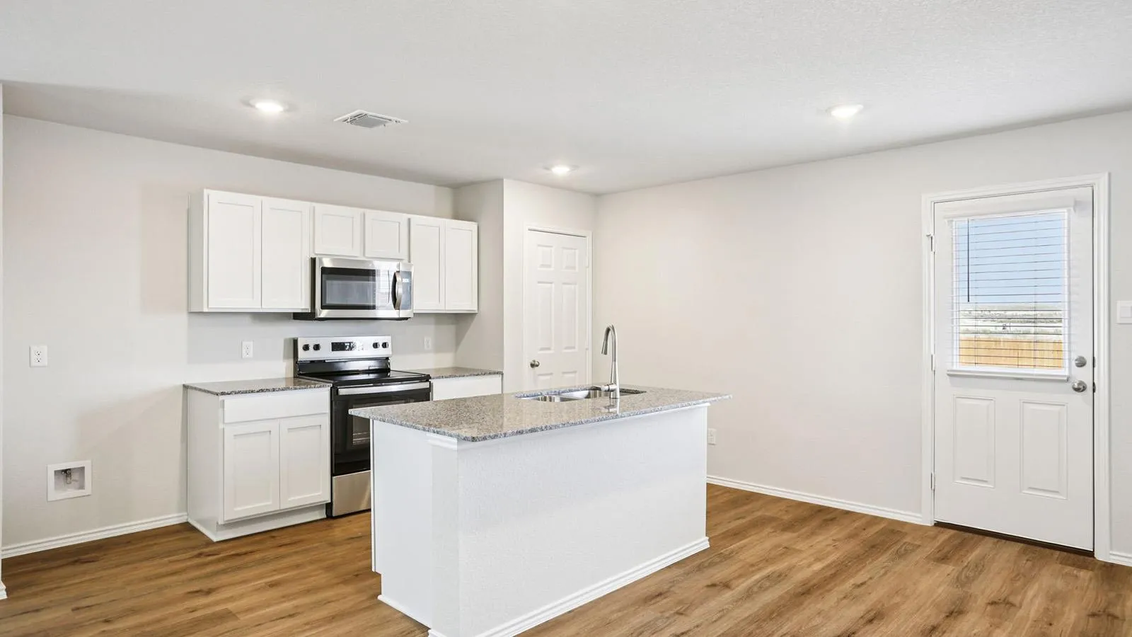 Photo 3 of 133 WYATT WAY