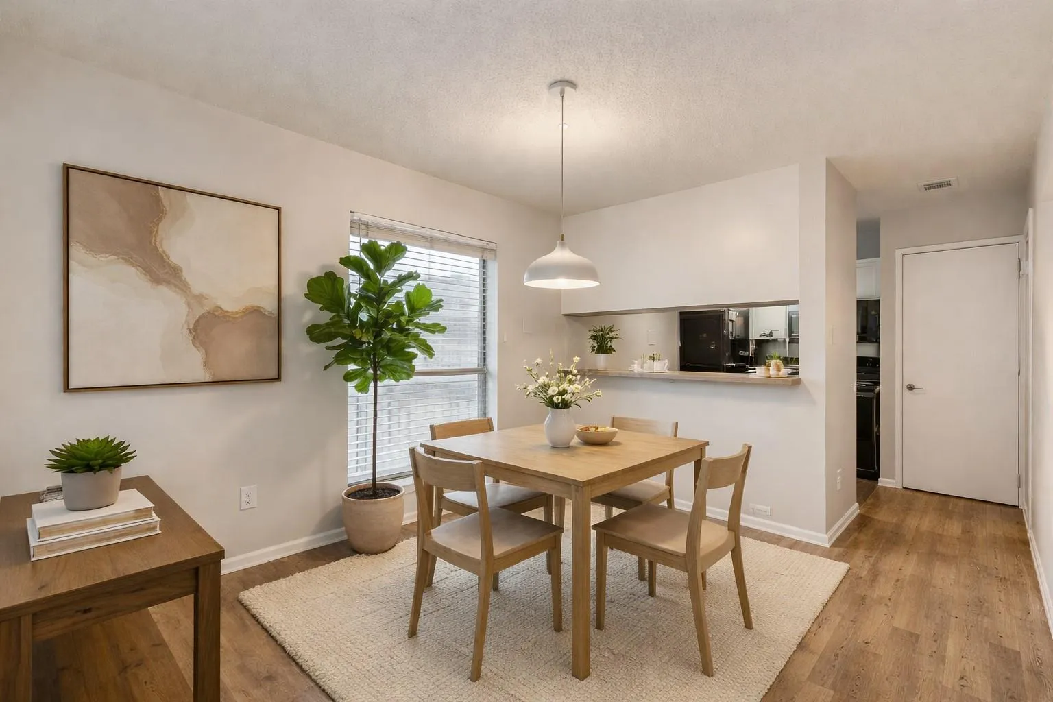 Photo 3 of 3115 HELMS ST #210