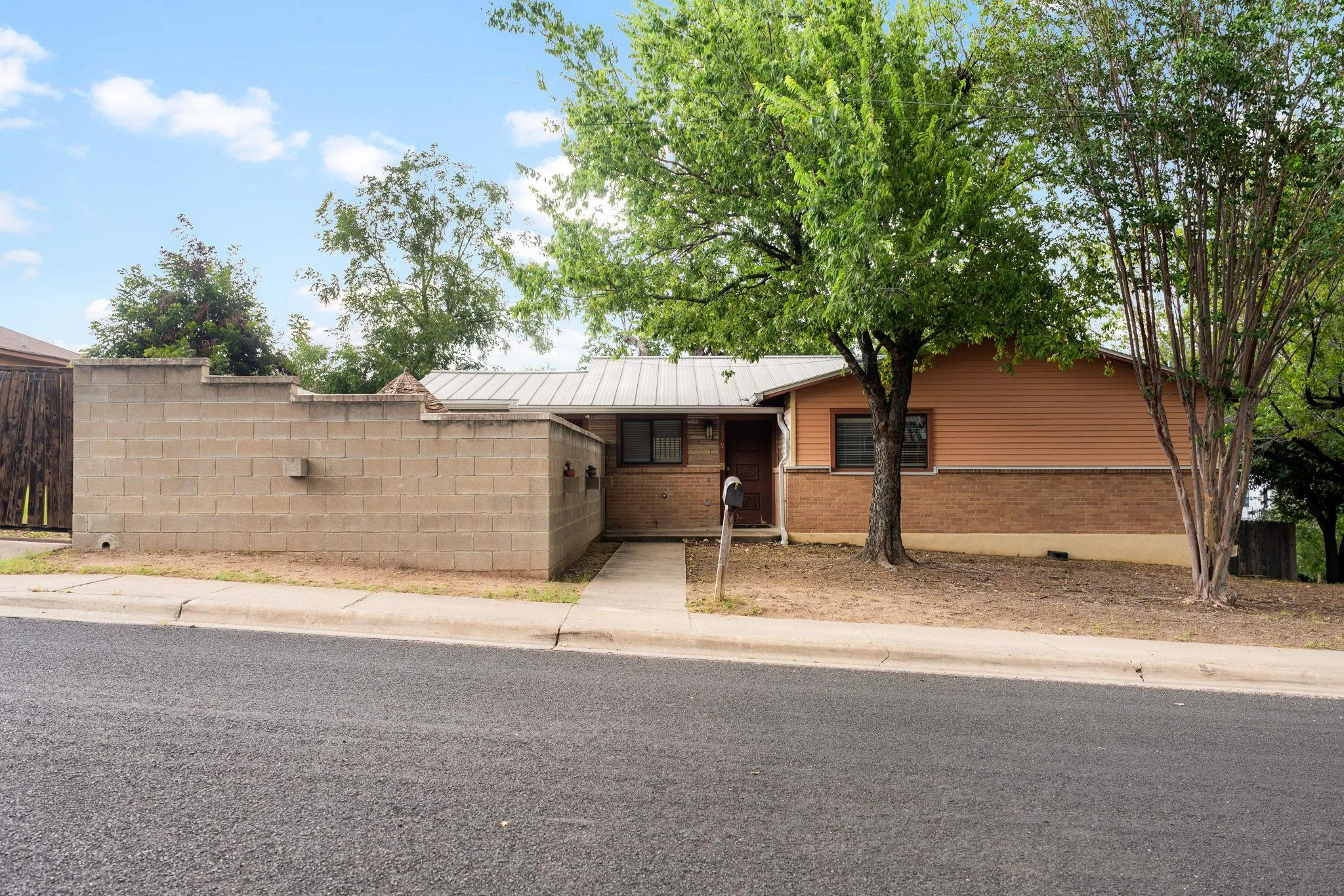 Photo 2 of 1179 POQUITO ST