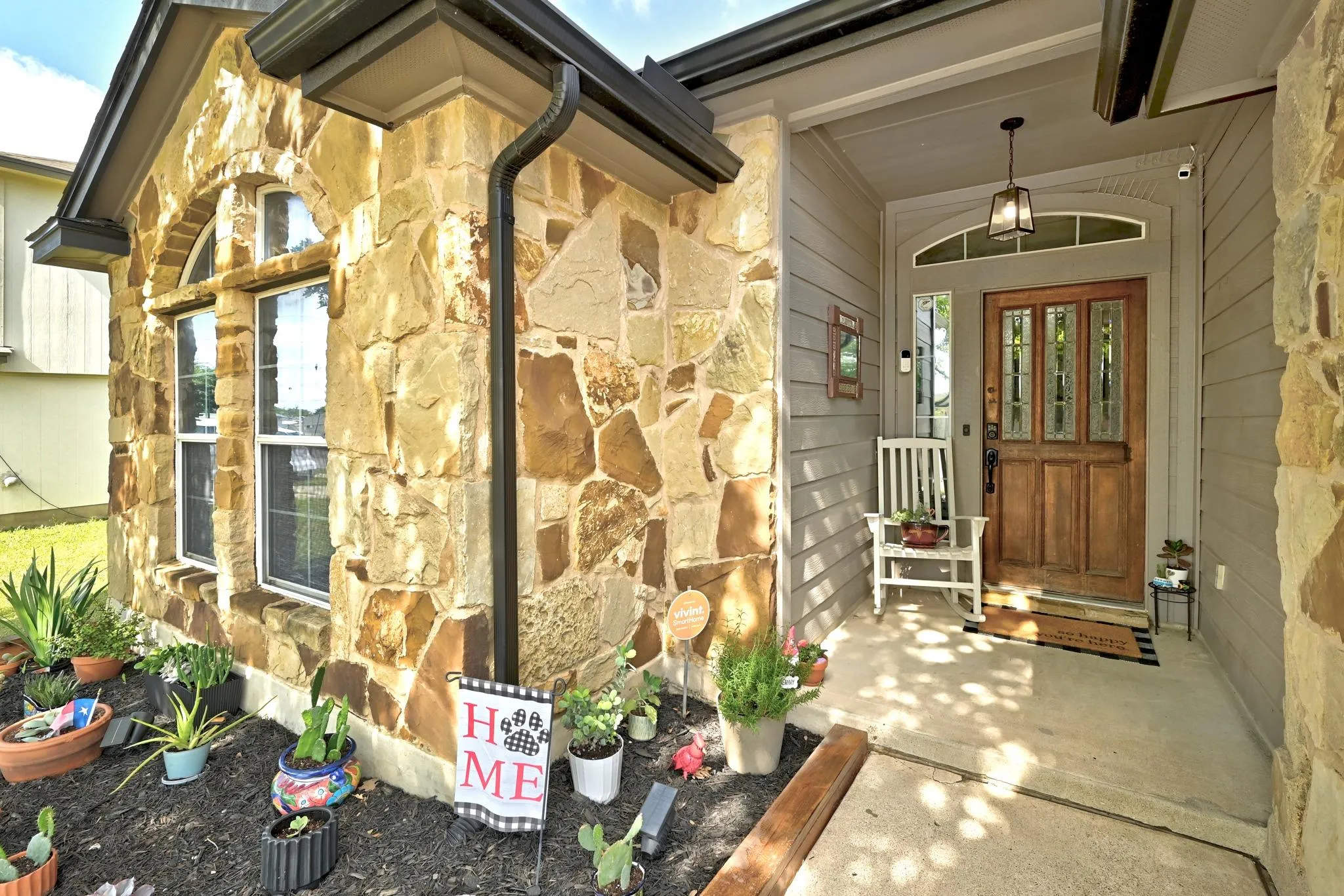Photo 4 of 105 LIDELL ST