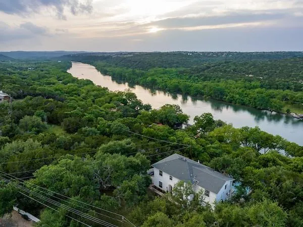 Photo of 1604 CLIFFWOOD DR, Austin, TX, 78733