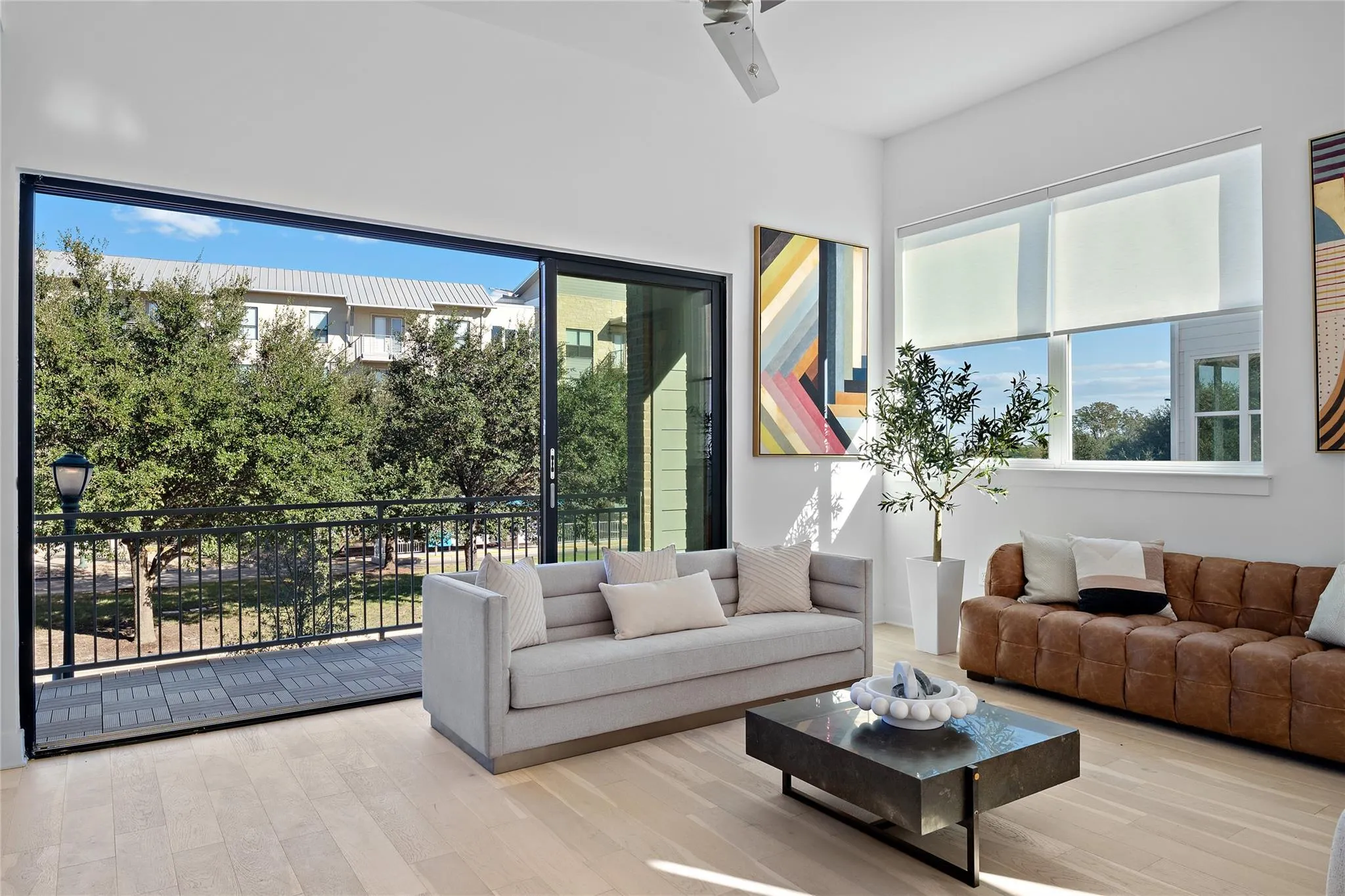 Photo 5 of 2805 MCCURDY ST #6