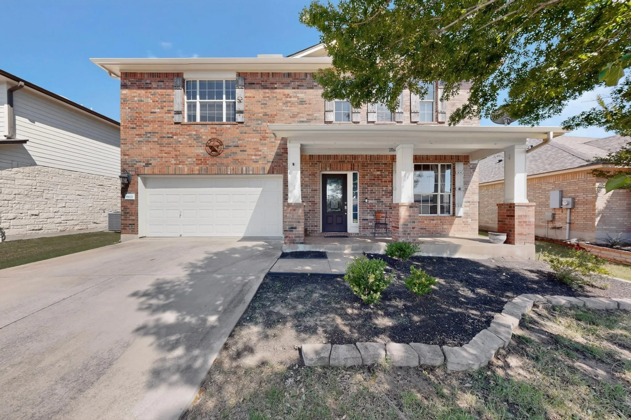 Photo 3 of 19121 MANGAN WAY