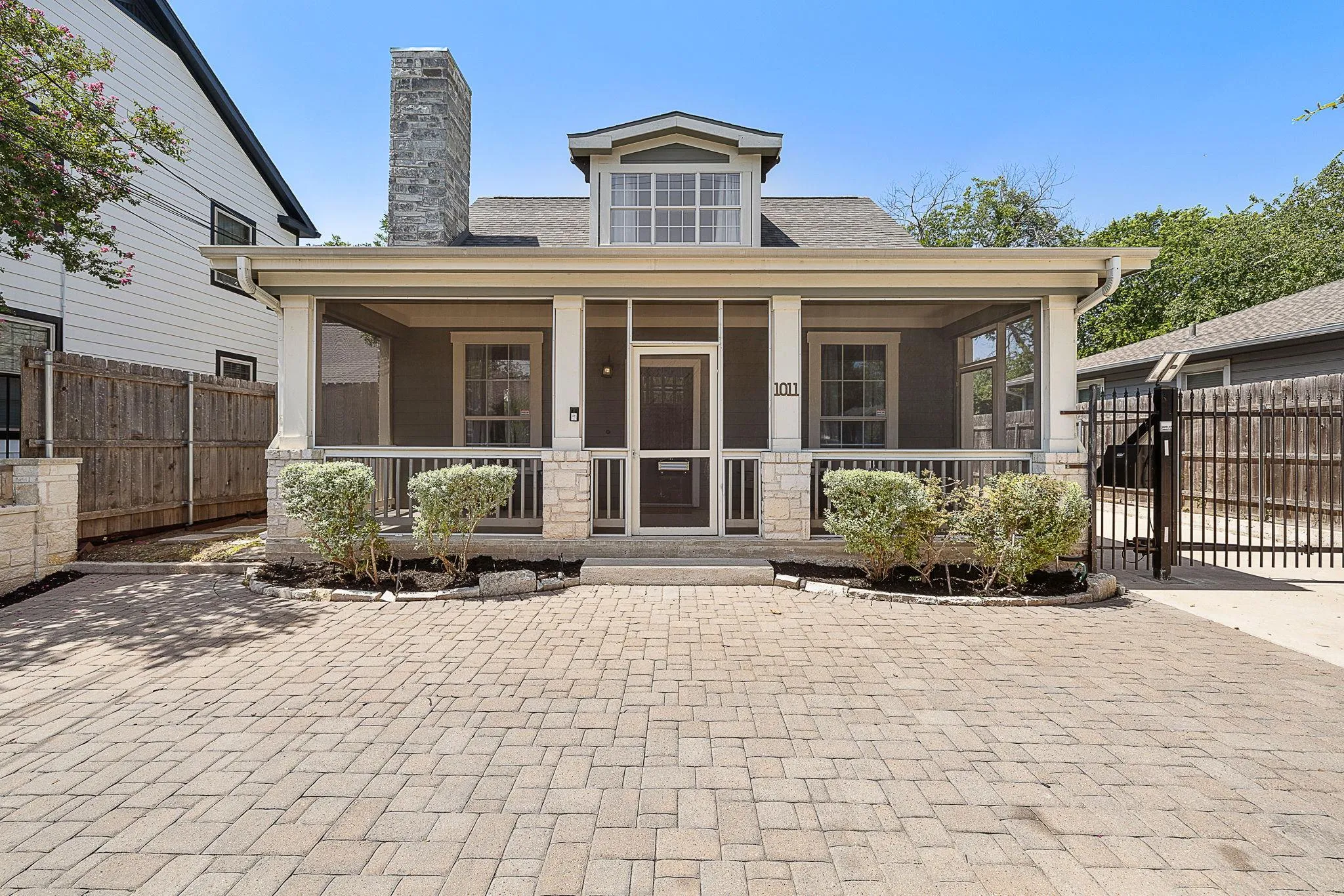 Photo of 1011 E 38TH 1/2 ST, Austin, TX, 78751