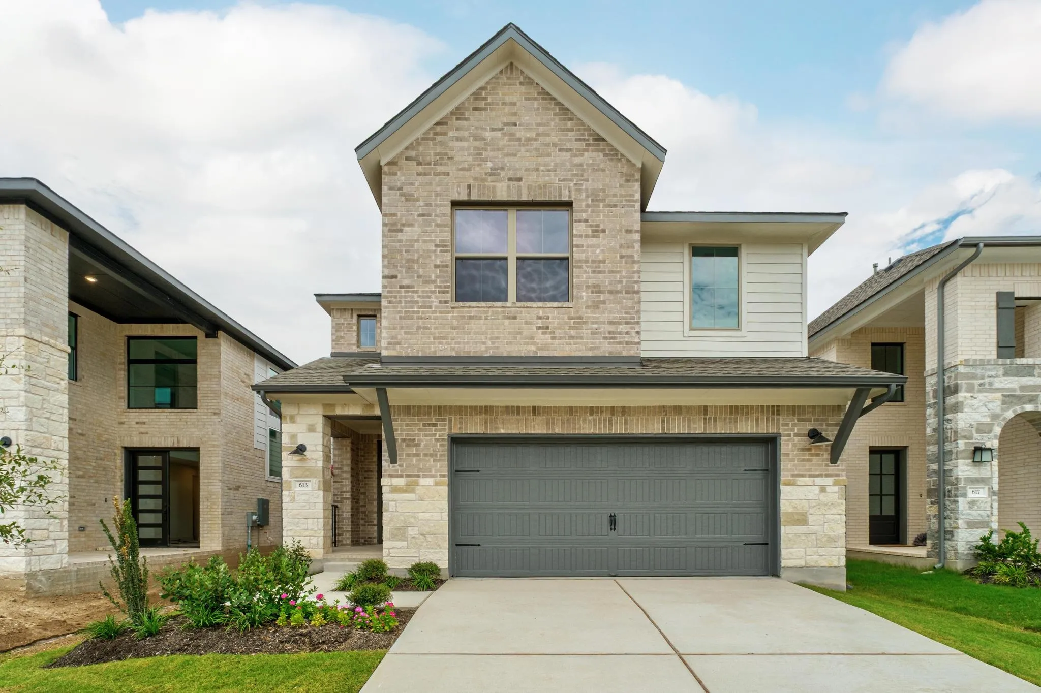 Photo of 613 BUCKAROO DR, Georgetown, TX, 78633
