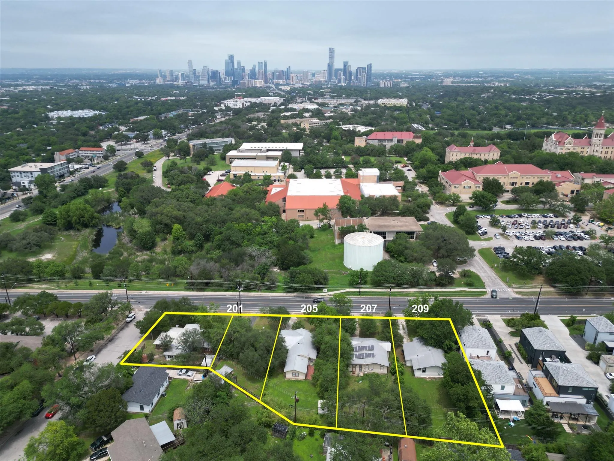 Photo of 201 WOODWARD ST, Austin, 78704
