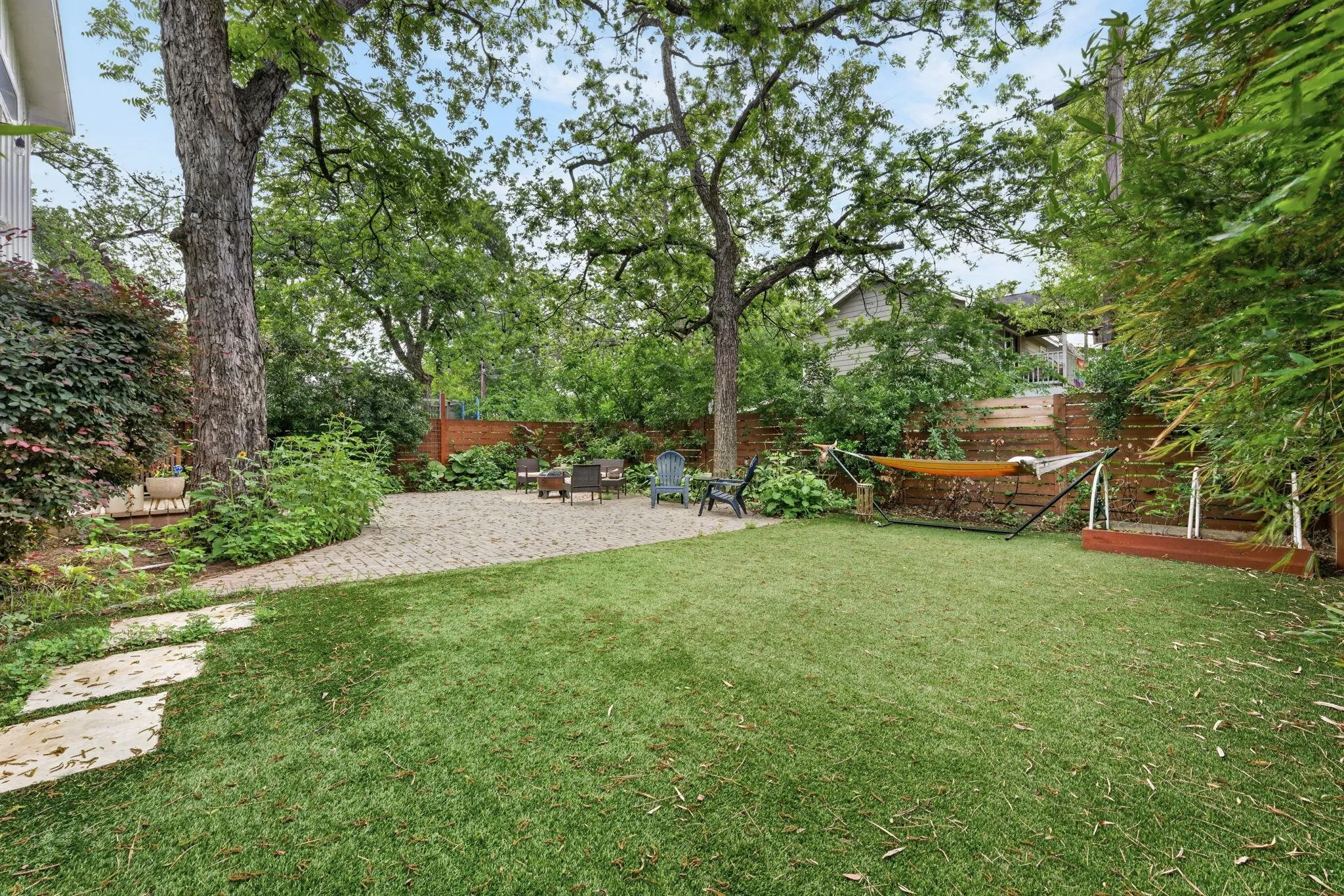 Photo 3 of 2601 WILLOW ST #B