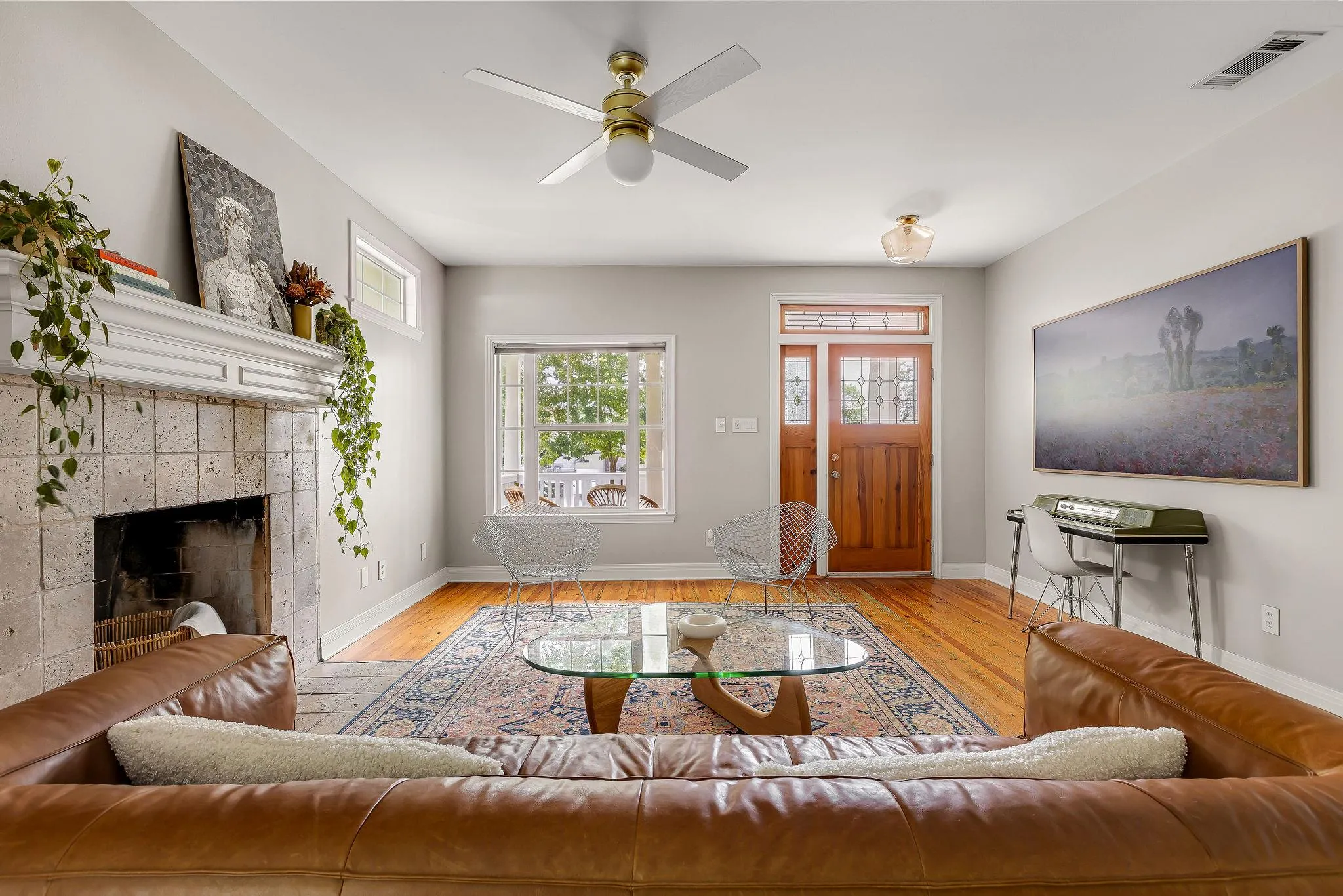 Photo 5 of 5108 EILERS AVE