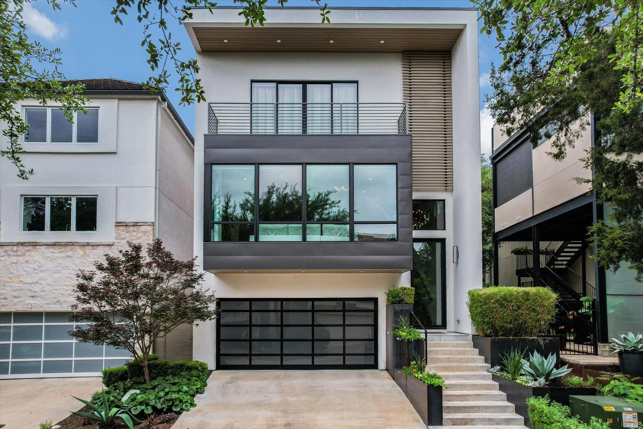 Photo of 2004 RUE DE ST TROPEZ NONE, Austin, 78746