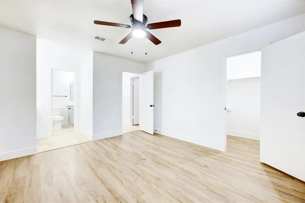 Photo 5 of 11417 PTARMIGAN DR #1