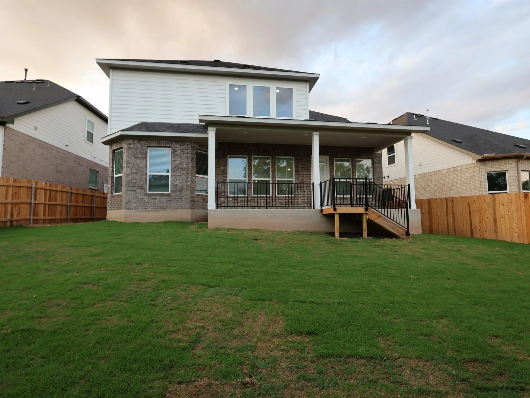 Photo 3 of 4008 FULTON DR