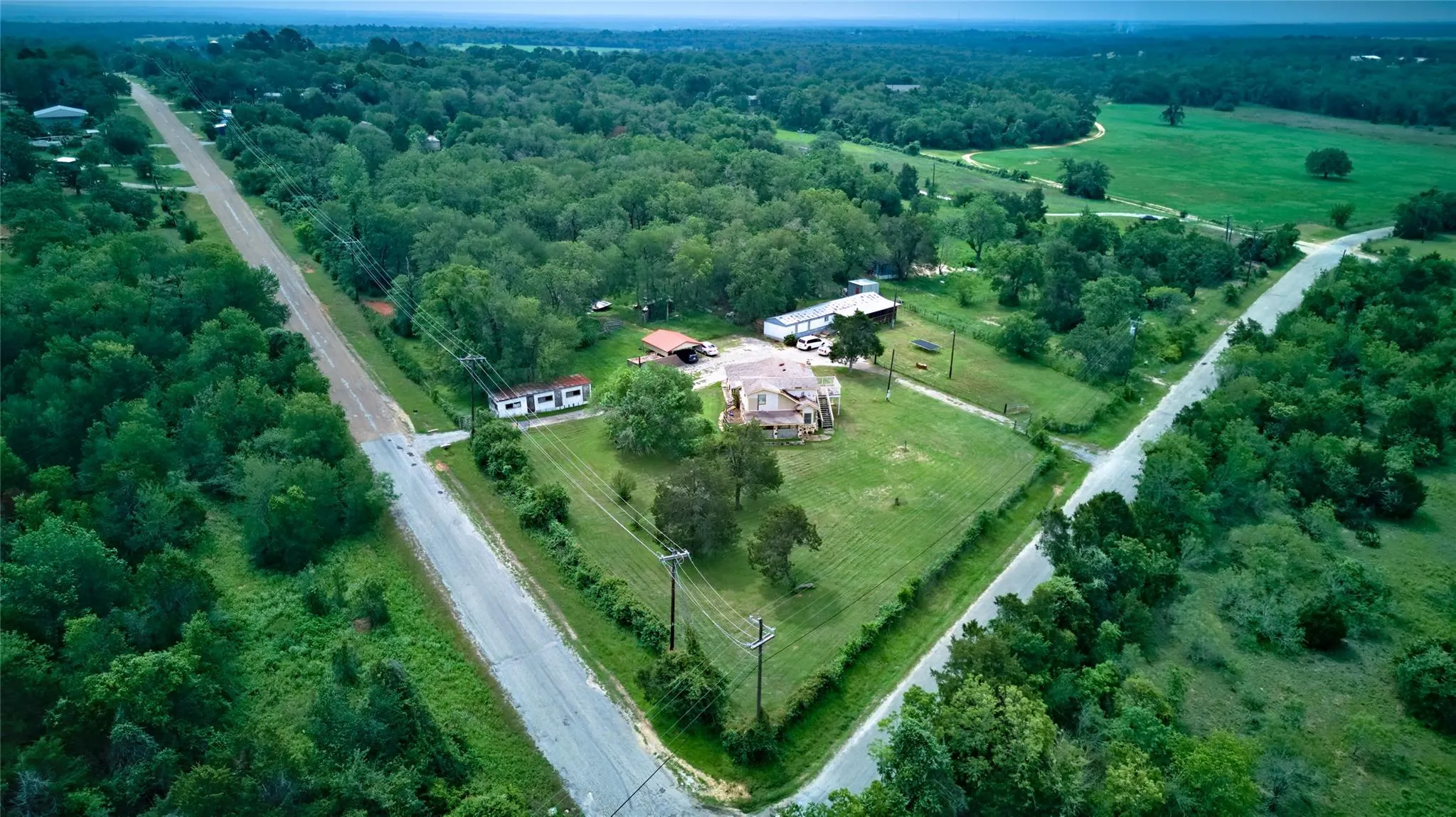 Photo 3 of 109 WAYSIDE DR