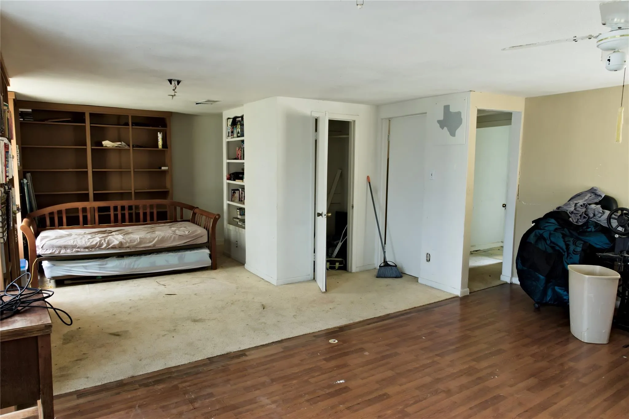 Photo 2 of 109 WAYSIDE DR