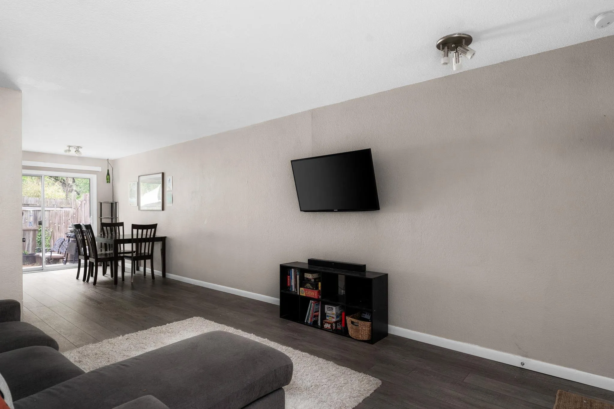 Photo 5 of 1912 LIGHTSEY RD #4