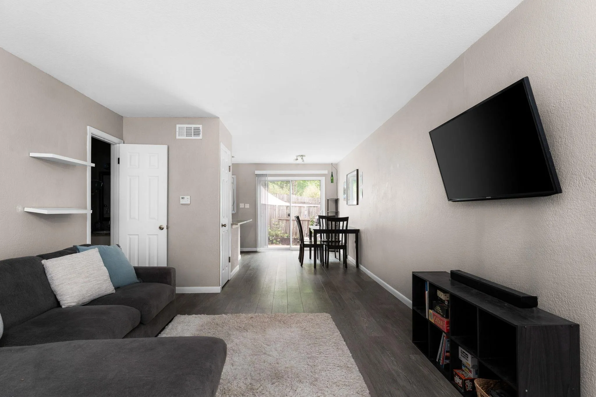 Photo 4 of 1912 LIGHTSEY RD #4