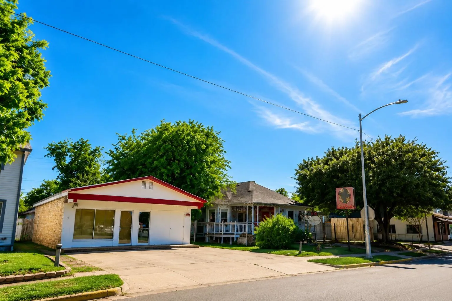 Photo 5 of 2113 E CESAR CHAVEZ ST