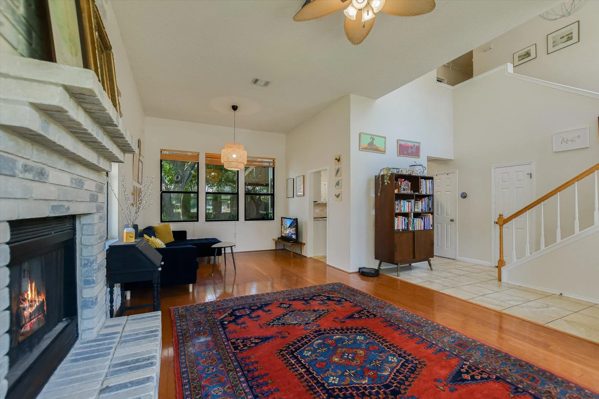 Photo 5 of 1104 CRESTVIEW ST